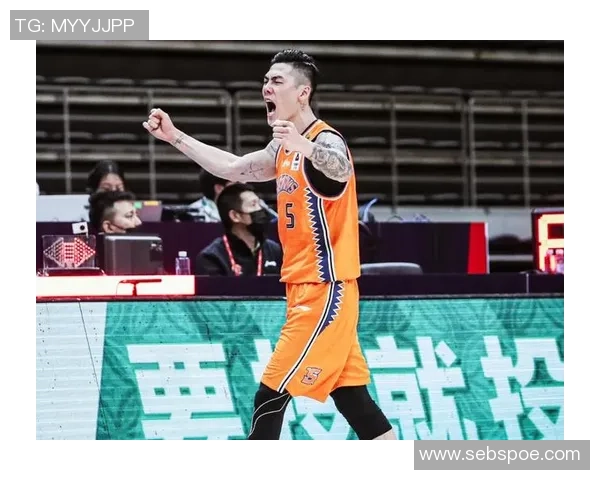 刘铮的奋斗历程与篮球梦想如何在赛场上绽放光彩